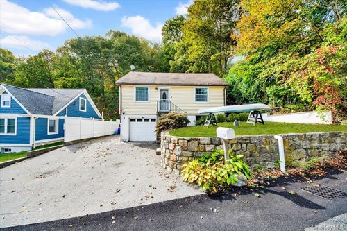 13 Sunset Hill Rd, Putnam Valley, NY, 10579-2042 | Card Image