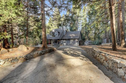 13202 Quaker Hill Cross Rd, Nevada City, CA, 95959-8835 | Card Image