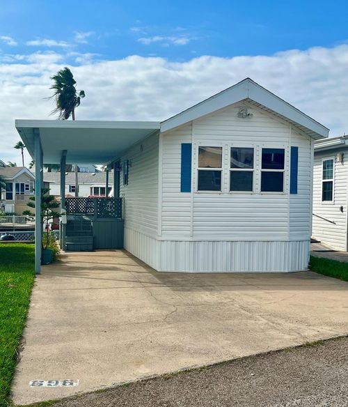 698 E Clam Circle, Port Isabel, TX, 78578 | Card Image