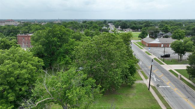 Looking West. | Image 7