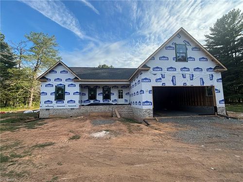 1448 River Rd, Stoneville, NC, 27048-8522 | Card Image