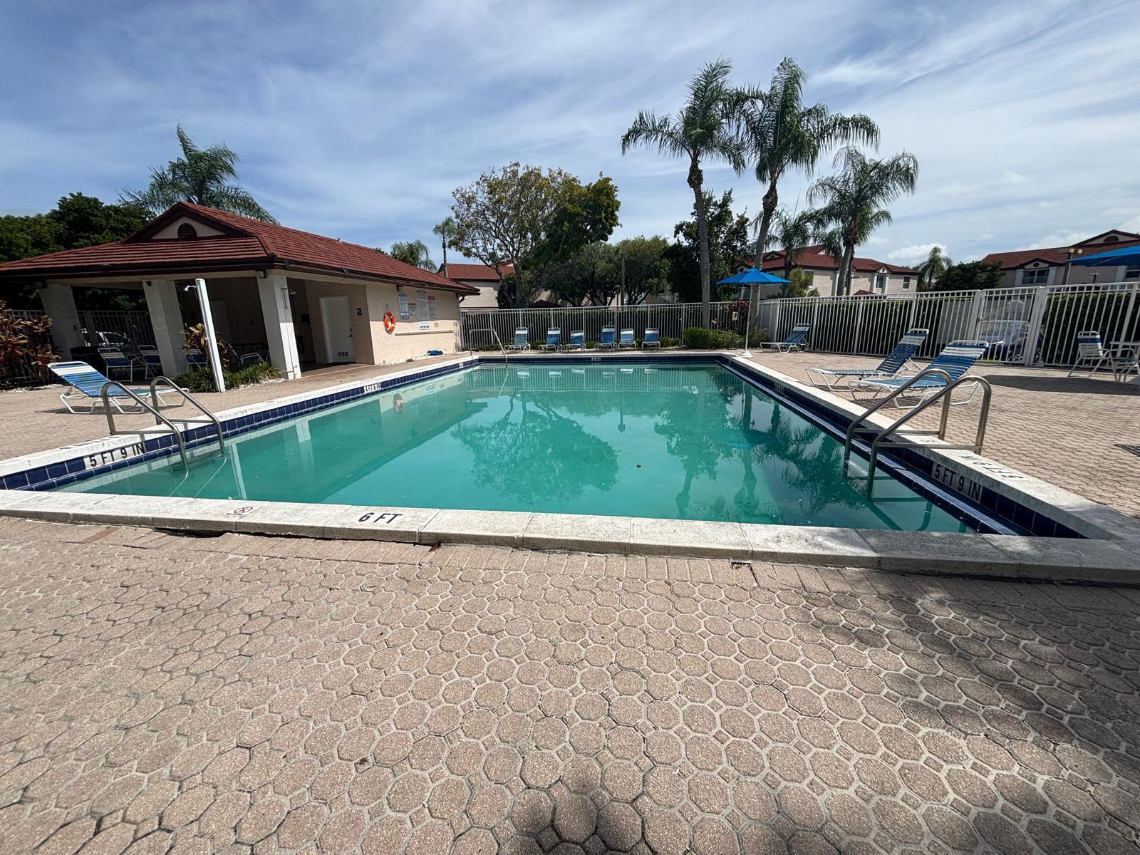 Residential in Pembroke Pines 4