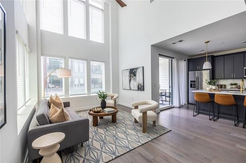 399 Pratt Dr Se, Atlanta, GA, 30315-2138 | Card Image