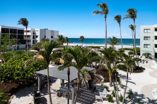 b137-5700 Gulf Shores Dr, BOCA GRANDE, FL, 33921-1135 | Card Image