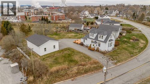 754 Sand Cove Rd, Saint John, NB, E2M3E1 | Card Image