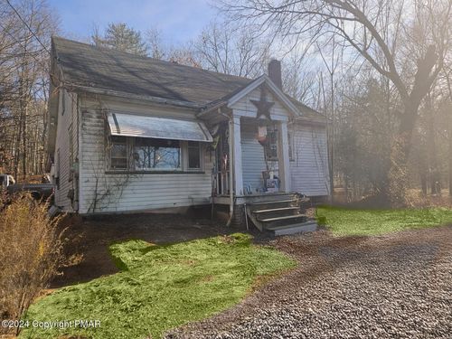 2258 Rimrock Dr, Stroudsburg, PA, 18360-7034 | Card Image