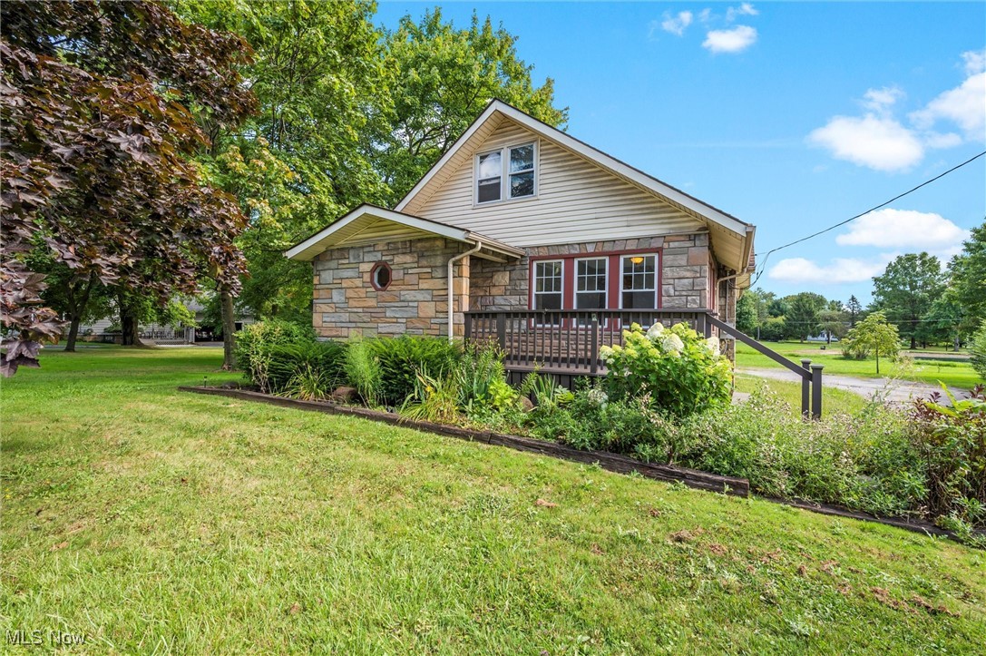 Columbiana Canfield Rd, Columbiana, OH 44408