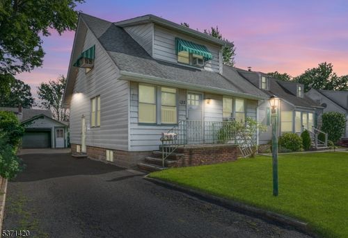 125 William St, Roselle, NJ, 07203-2545 | Card Image