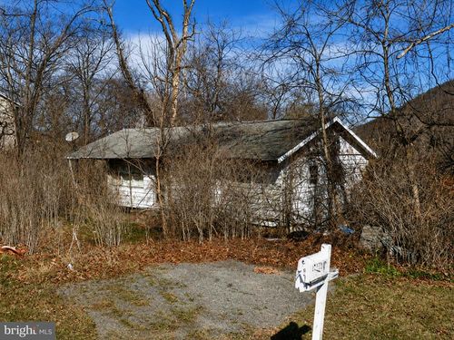 13008 Mallard Street, CUMBERLAND, MD, 21502 | Card Image