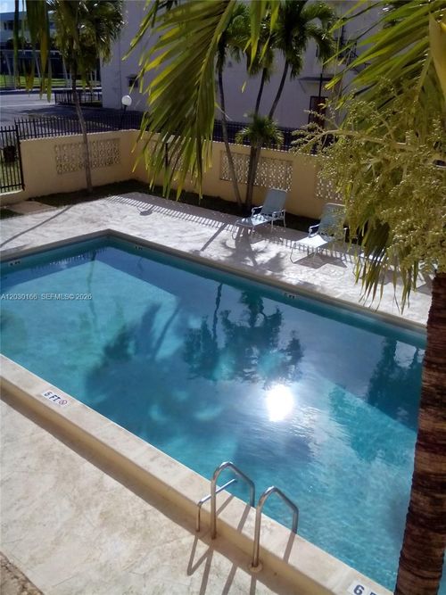 207-13390 Ne 7th Ave, North Miami, FL, 33161-7510 | Card Image