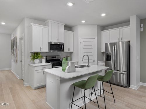 930 Broadleaf Trce, Mebane, NC, 27302-0850 | Card Image