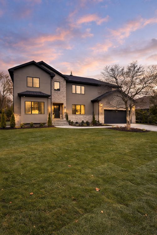 1744 Walnut Cir, Northbrook, IL, 60062-1323 | Card Image