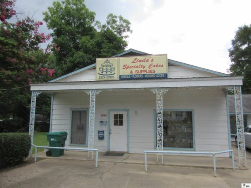 812 Mccreight St, Bastrop, LA, 71220-3236 | Card Image