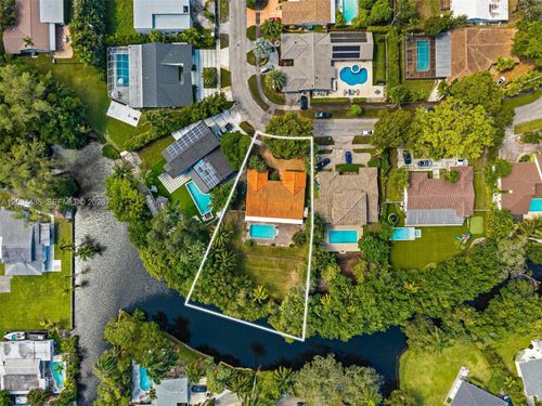 20011 Ne 25th Ave, Miami, FL, 33180 | Card Image