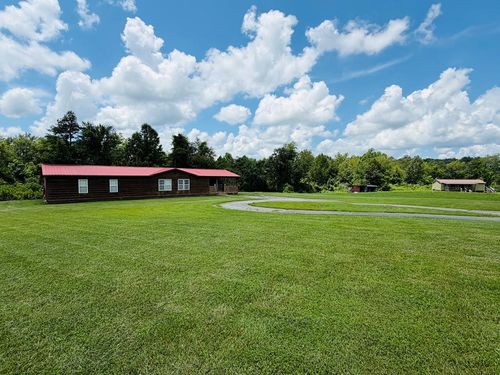 868 Fritzsche, Jamestown, TN, 38556 | Card Image