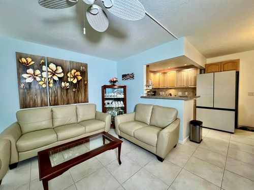 43 Tilford C, Deerfield Beach, FL, 33442-2157 | Card Image