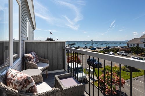 apt-15-432 Humphrey St, Swampscott, MA, 01907-2529 | Card Image