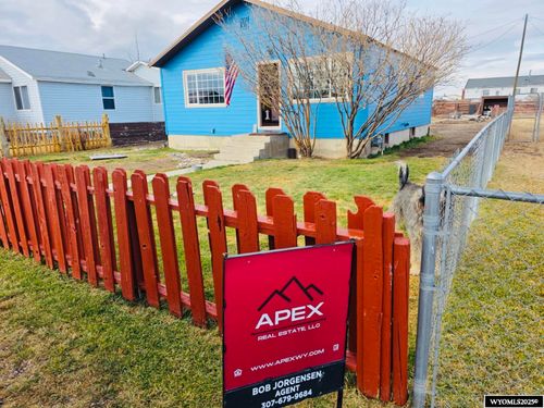 19 Taylor Ave, Big Piney, WY, 83113-5281 | Card Image