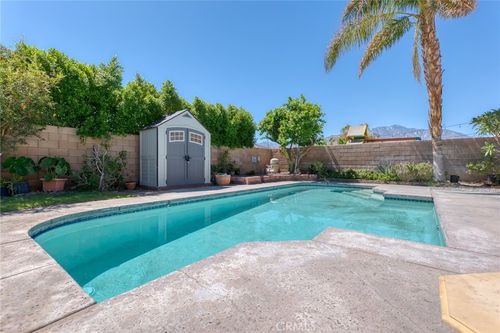 68515 30th Ave, Cathedral City, CA, 92234-3808 | Card Image