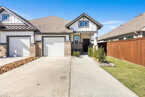 10122 Crescendo Way, Iowa Colony, TX, 77583-5540 | Card Image