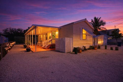 112 Tweedy Pie Ter, Key Largo, FL, 33037-3908 | Card Image