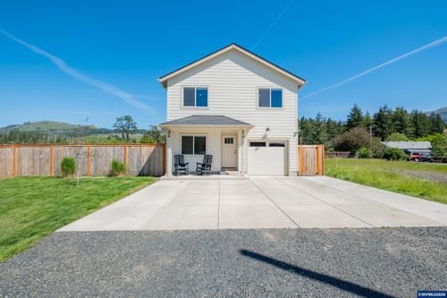 123 Sorbin Ave E, Gates, OR, 97346-9319 | Card Image