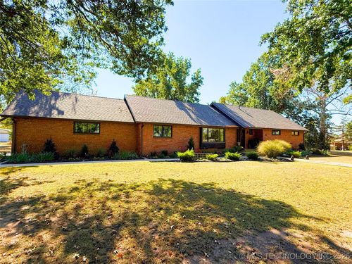 6 Carriage Rd, Sapulpa, OK, 74066-8300 | Card Image