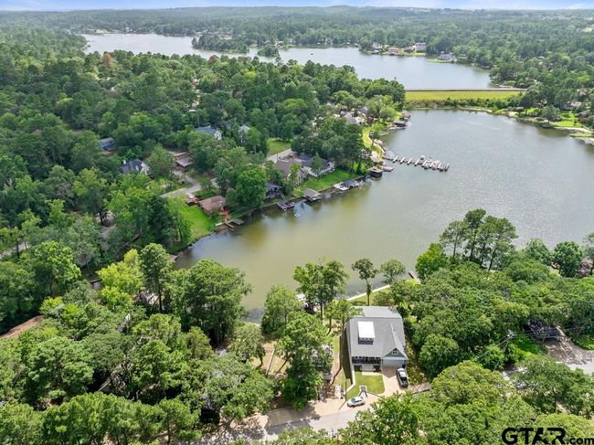 516 Hideaway Ln E, House other with 3 bedrooms, 2 bathrooms and null parking in Hideaway TX | Image 22