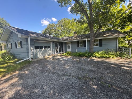 4213 Ravine Dr, Crystal Lake, IL, 60012-3018 | Card Image