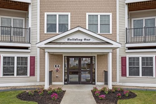 1310-360 Andover St, Danvers, MA, 01923-1675 | Card Image