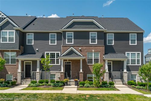212 S Sydney Ct, Plymouth, MI, 48170-4956 | Card Image