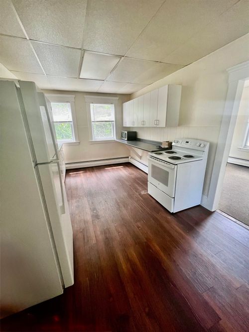 22 Tracy Street, Lebanon, NH, 03784 | Card Image