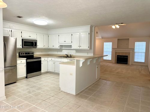 204 Brookstone Cir, Grovetown, GA, 30813-4884 | Card Image