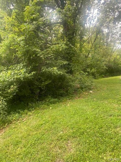 4625 Parker Rd, Black Jack, MO, 63033-4209 | Card Image
