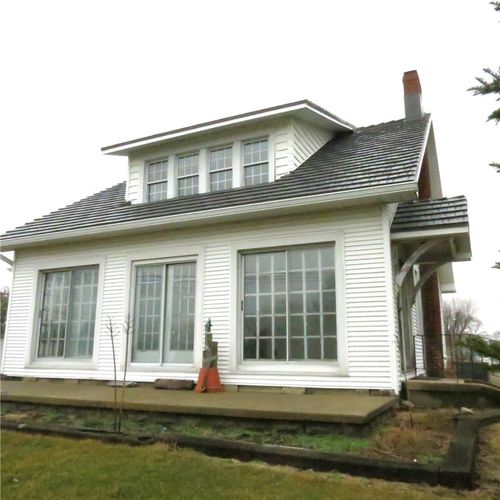 102 E Main St, Anna, OH, 45302-8416 | Card Image