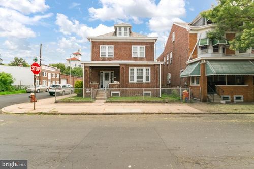 104 Barnt Ave, TRENTON, NJ, 08611-2706 | Card Image