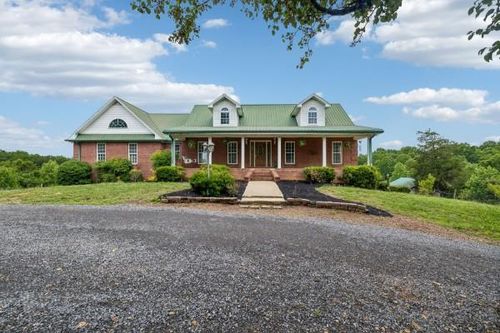 6701 Mccormick Ridge Rd, Whitleyville, TN, 38588-6055 | Card Image
