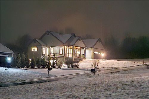 4532 Lake Ridge Dr, Canandaigua, NY, 14424-9666 | Card Image