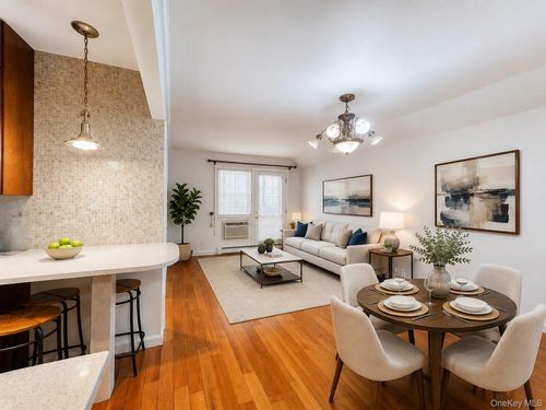 4-140-18 33 Avenue, New York, NY, 11354 | Card Image