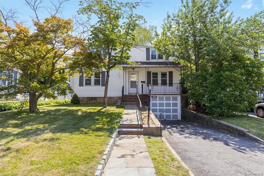 Park Ave, Eastchester, NY 10709