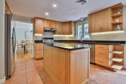 19 Southgate Rd, Hollis, NH, 03049-6542 | Card Image