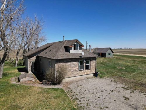 114015 Range Road 270, Rural Willow Creek No. 26, M.d. Of, AB, T0L0T0 | Card Image