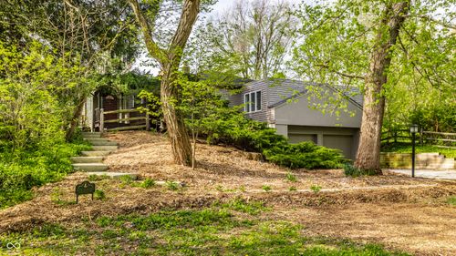 1645 E 109th St, Carmel, IN, 46280-1202 | Card Image