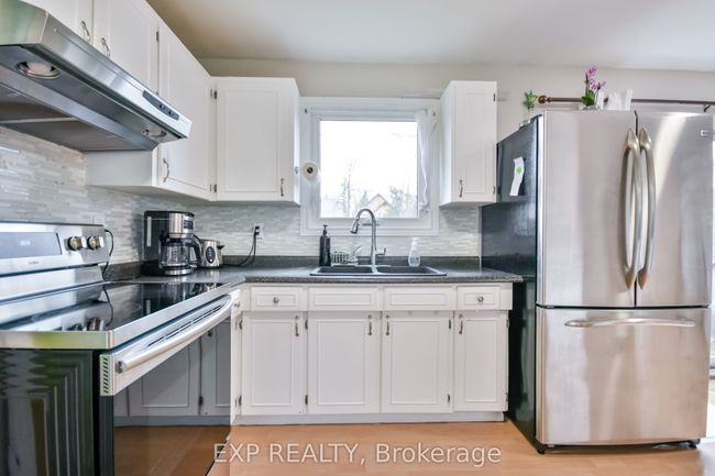 112 Nelson St W, House attached with 3 bedrooms, 2 bathrooms and 3 parking in Alliston ON | Image 7