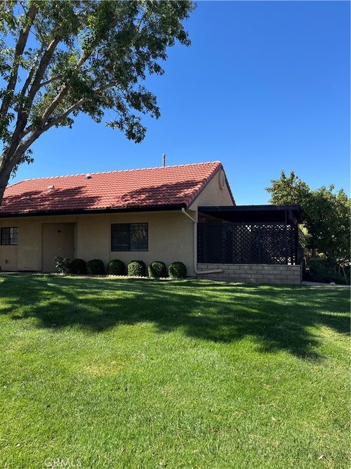 19144 Frances St, Apple Valley, CA, 92308-4935 | Card Image
