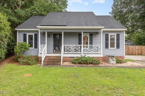 204 Valley Court, Selma, NC, 27576 | Card Image