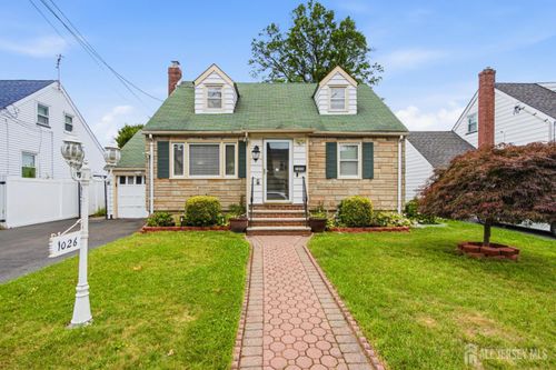 1026 Bashford Ave, Union, NJ, 07083-5616 | Card Image