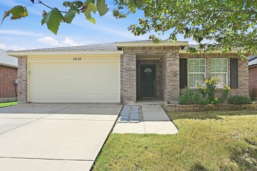 1616 Diamond Lake Trl, Justin, TX, 76247-5735 | Card Image