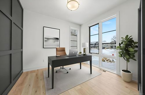 54729 Camden Ct, Utica, MI, 48316-3629 | Card Image