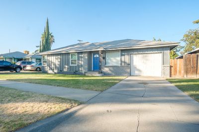 4139 E Turner Avenue, House other with 3 bedrooms, 0 bathrooms and null parking in Fresno CA | Image 1